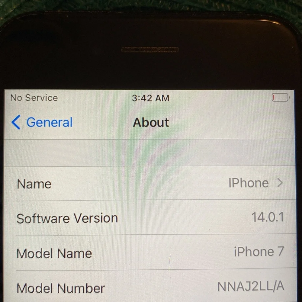Apple iPhone 7 Black 128GB Works Great